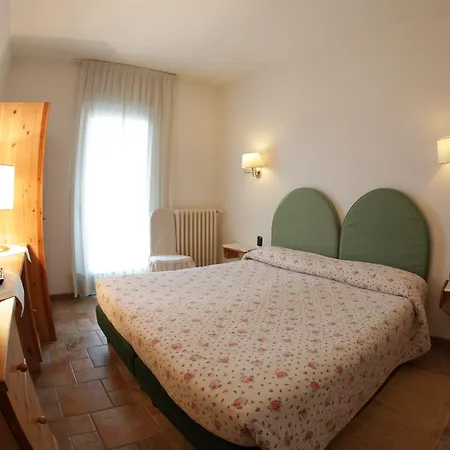 Hotel Aurora Castione della Presolana