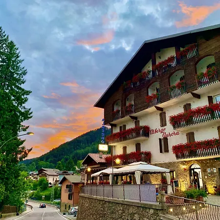 Aurora Hotel Castione della Presolana