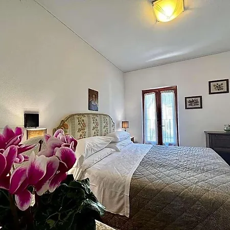 Aurora Hotel