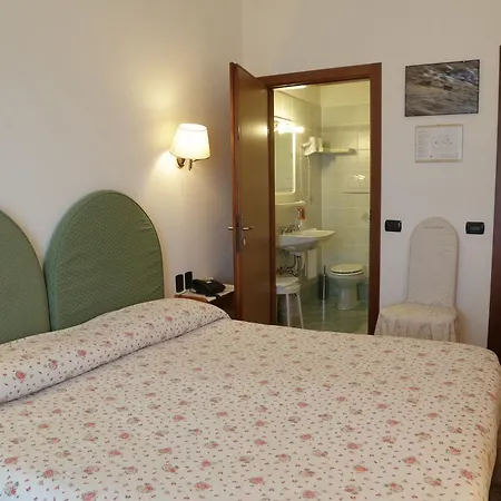 Hotel Aurora