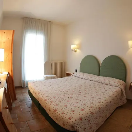 Hotel Aurora