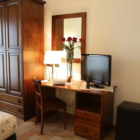 Aurora Hotel Castione della Presolana