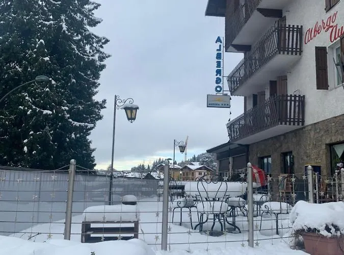 Szálloda Aurora 3*
