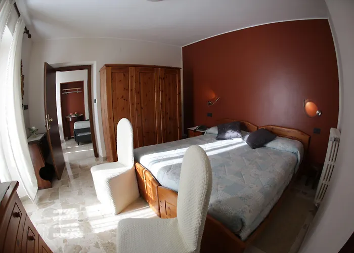 Szálloda Aurora 3*