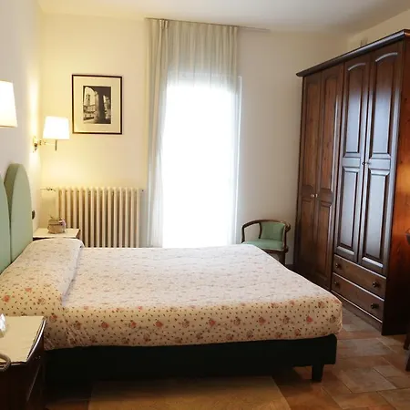 Hotel Aurora Castione della Presolana